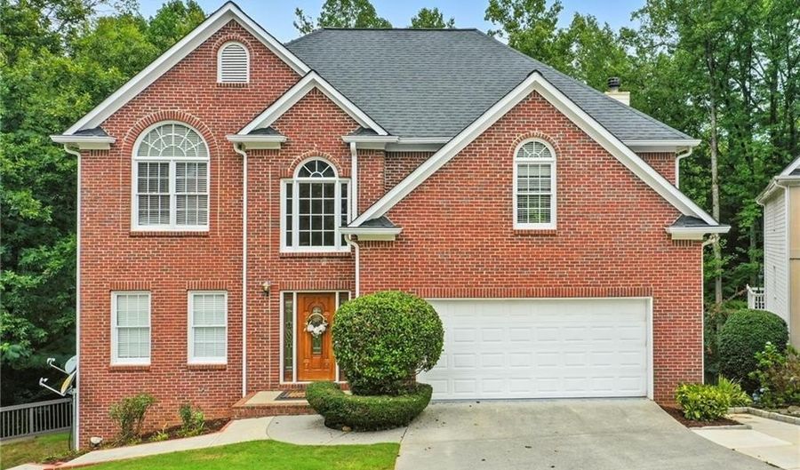 595 Oak Alley Way, Alpharetta, GA 30022 - 6 Beds, 4 Bath