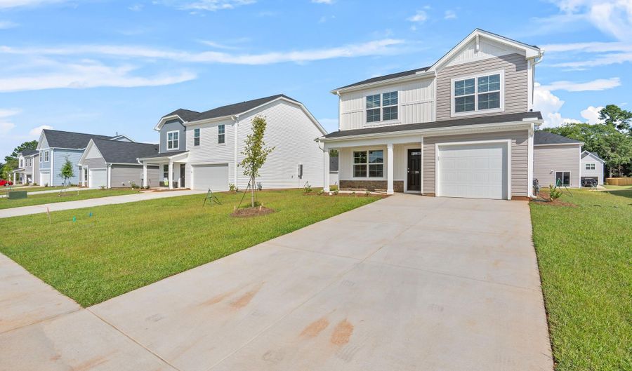 949 Silent Barge Cv, Aiken, SC 29801 - 3 Beds, 3 Bath