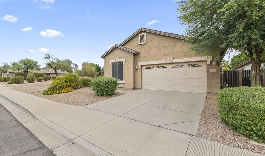 2660 E Hulet Dr, Chandler, AZ 85225 - 3 Beds, 2 Bath