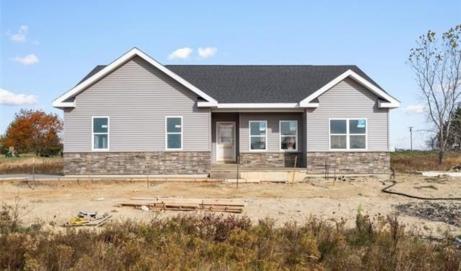 8555 Emerald Ln, Almont, MI 48003 - 3 Beds, 3 Bath