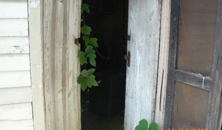 314 S Hampton St, Americus, GA 31709 - 3 Beds, 2 Bath
