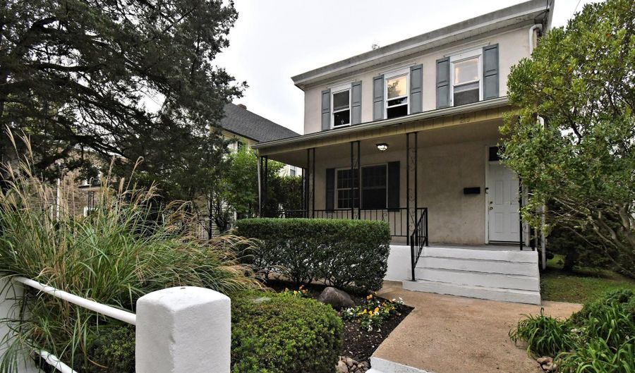 210 S CHESTNUT St, Ambler, PA 19002 - 4 Beds, 2 Bath