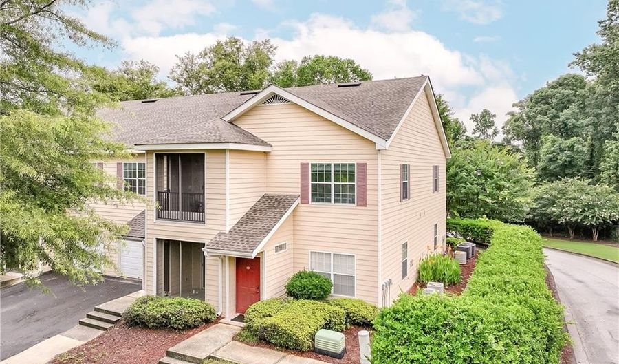 447 W LONGLEAF Dr 301, Auburn, AL 36832 - 2 Beds, 2 Bath