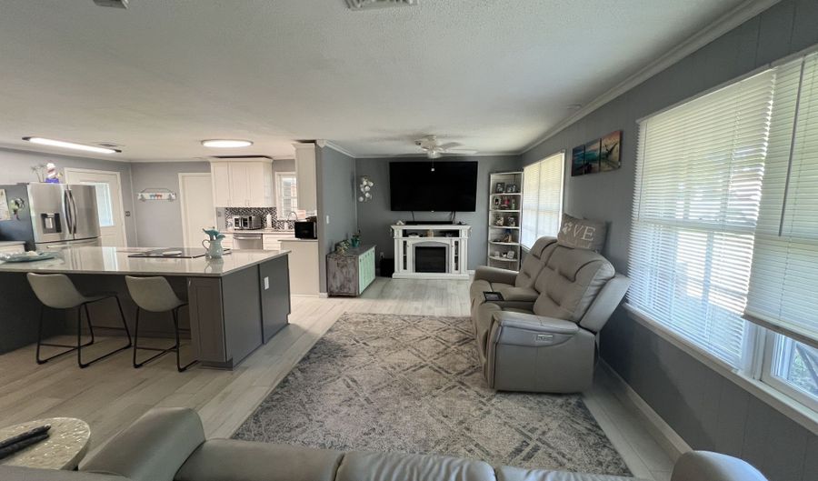 1101 Breckenridge, Adel, GA 31620 - 2 Beds, 2 Bath