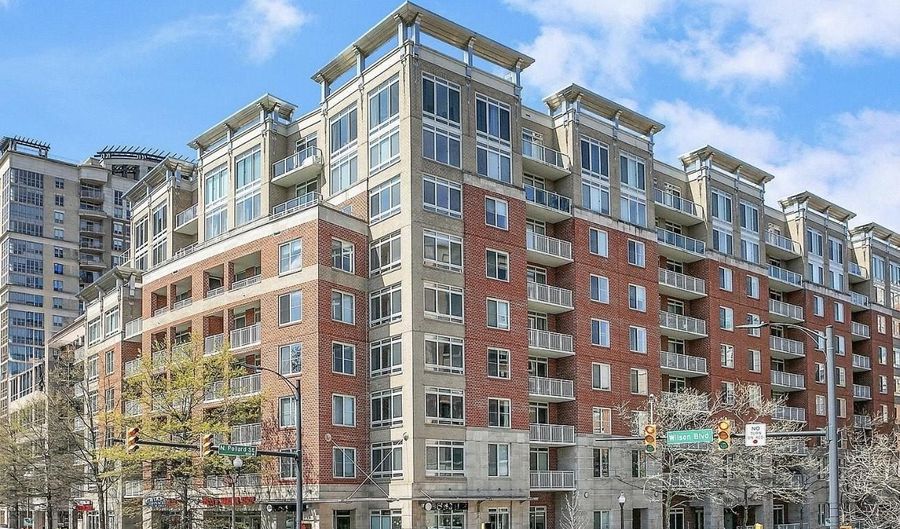 820 N POLLARD St 801, Arlington, VA 22203 - 2 Beds, 2 Bath