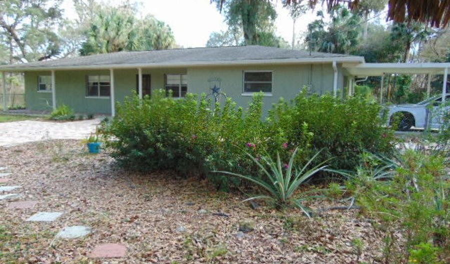 7189 Co Rd 330, Bushnell, FL 33513 - 3 Beds, 2 Bath