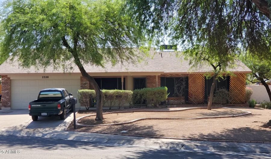 2320 W EL ALBA Way, Chandler, AZ 85224 - 4 Beds, 2 Bath