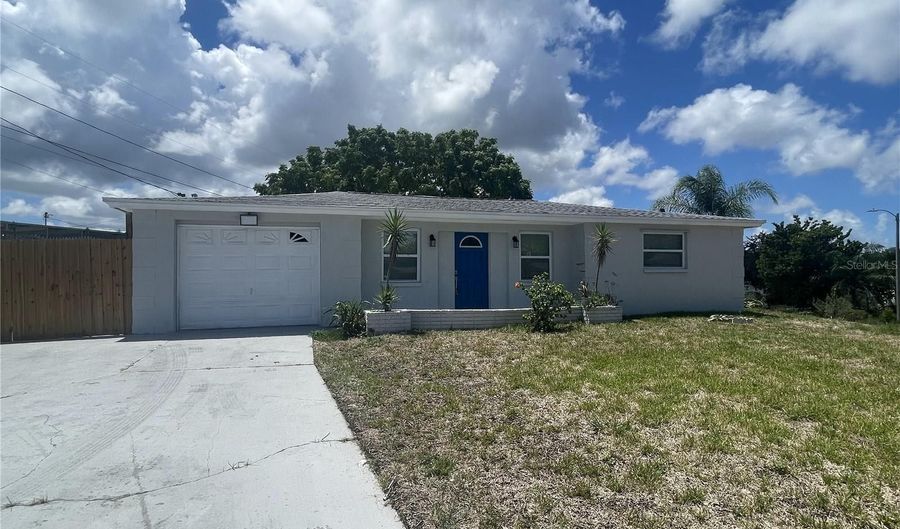 4030 PINEFIELD Ave, Holiday, FL 34691 - 3 Beds, 1 Bath