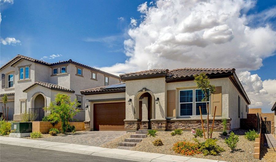 10924 Chipotle Ave, Las Vegas, NV 89166 - 3 Beds, 2 Bath