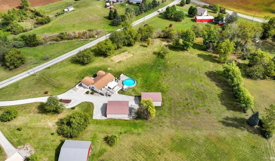 3928 County Road 60 Rd, Auburn, IN 46706 - 3 Beds, 3 Bath