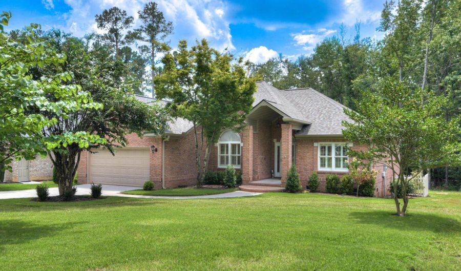 137 Golden Pond Ct, Aiken, SC 29803 - 3 Beds, 2 Bath