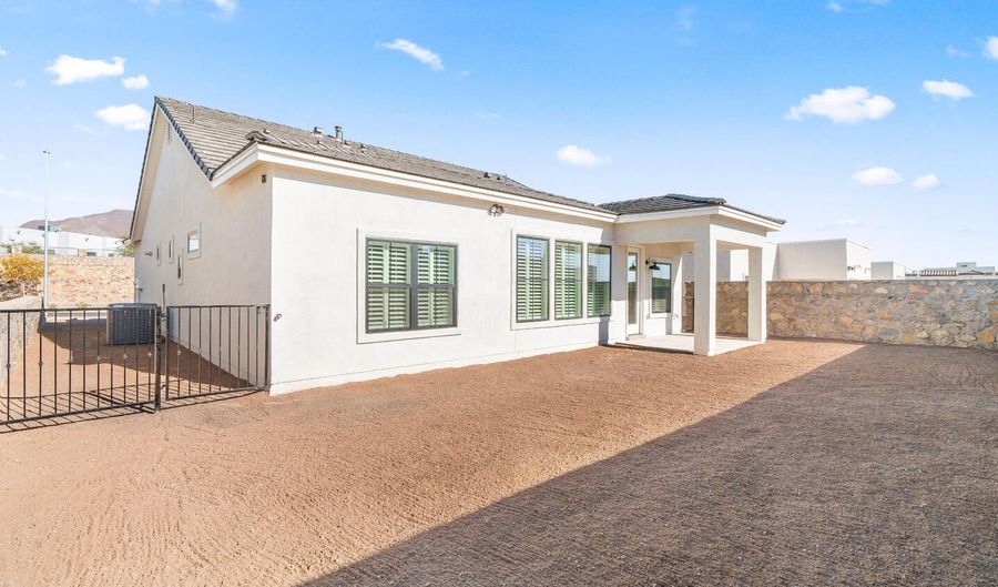 10725 Daryl Johnston St, El Paso, TX 79924 - 3 Beds, 4 Bath