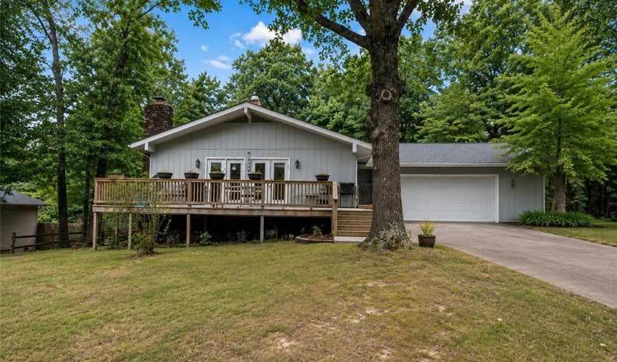 2 Blenheim Ln, Bella Vista, AR 72715 - 3 Beds, 2 Bath