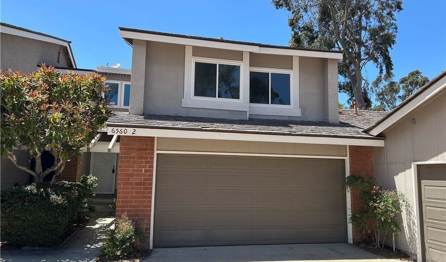 6560 E Camino Vis 2, Anaheim, CA 92807 - 3 Beds, 3 Bath