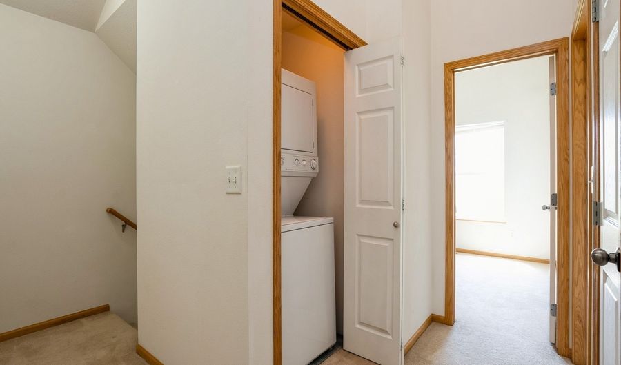1246 SE Village View Ln, Ankeny, IA 50021 - 2 Beds, 2 Bath