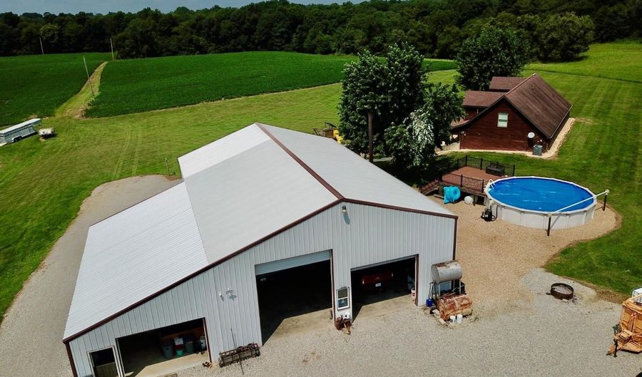 10389 Henry Ford Rd, Bennington, IN 47011 - 3 Beds, 3 Bath