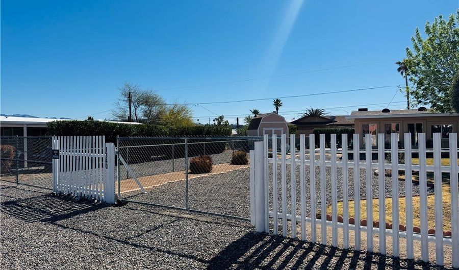 1340 Gemstone Ave, Bullhead City, AZ 86442 - 2 Beds, 1 Bath