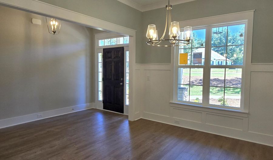 1532 Bellingham Dr, Beech Island, SC 29842 - 4 Beds, 3 Bath