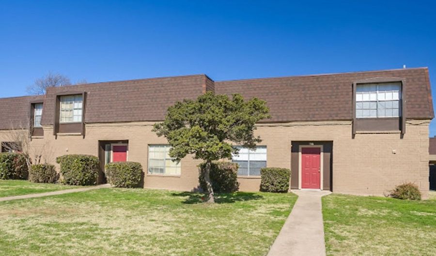 2400 Buffalo Gap Rd 136, Abilene, TX 79605 - 3 Beds, 2 Bath