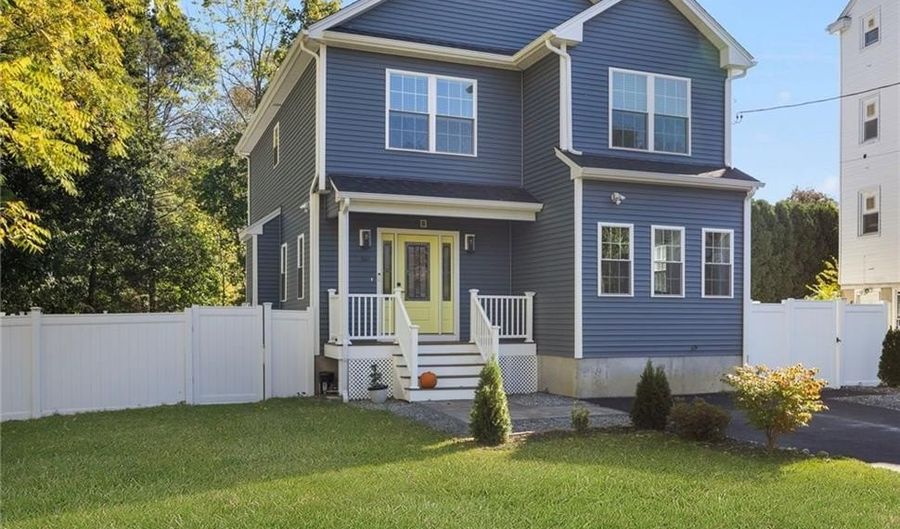 60 Harmony St, Cranston, RI 02920 - 3 Beds, 3 Bath