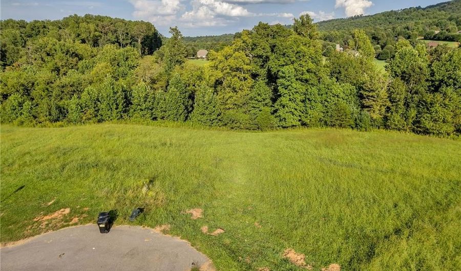 Lot 4 Town N Country Drive, Wilkesboro, NC 28697 - 0 Beds, 0 Bath