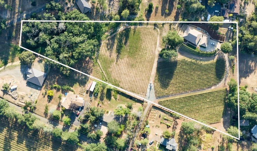 875 White Cottage Rd N, Angwin, CA 94508 - 3 Beds, 3 Bath