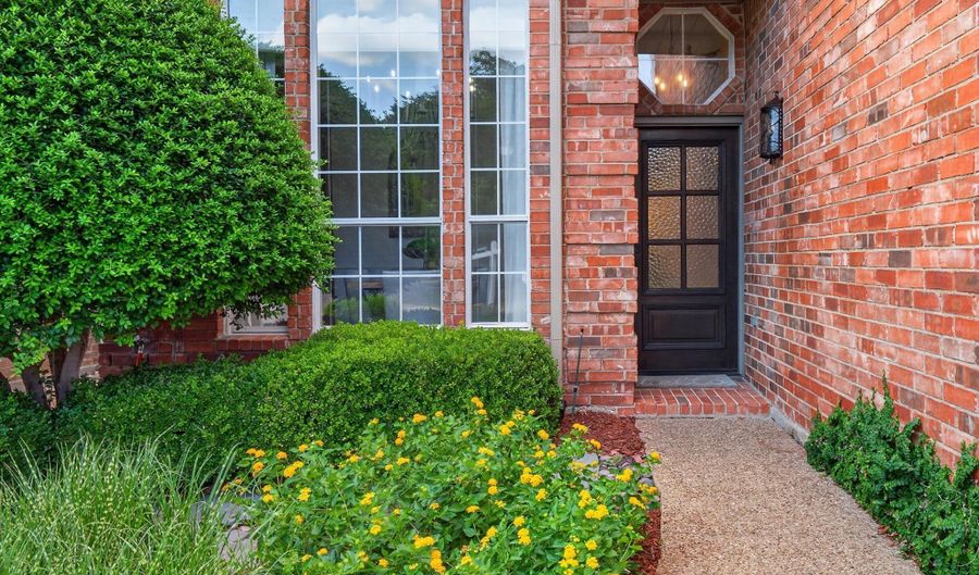 4003 Rive Ln, Addison, TX 75001 - 3 Beds, 3 Bath
