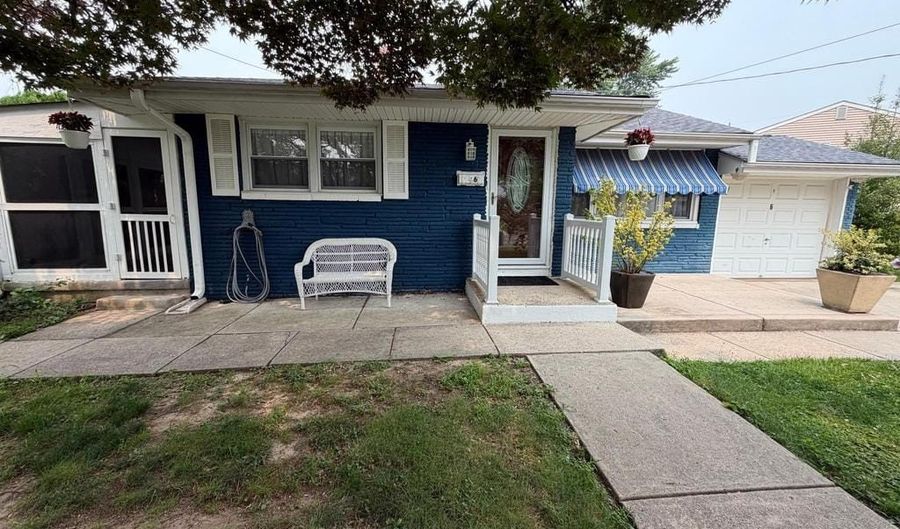 6 S BELL Rd, Bellmawr, NJ 08031 - 3 Beds, 2 Bath