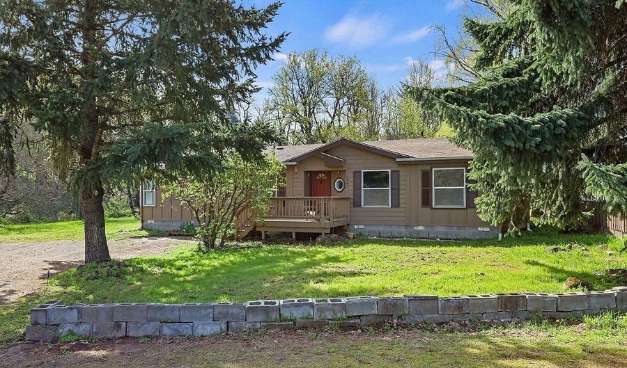 4541 POST CANYON Dr, Hood River, OR 97031 - 4 Beds, 2 Bath