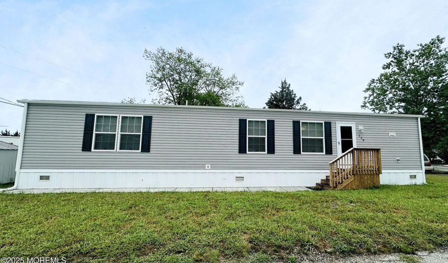 120 Redwood Dr, Barnegat, NJ 08005 - 2 Beds, 2 Bath