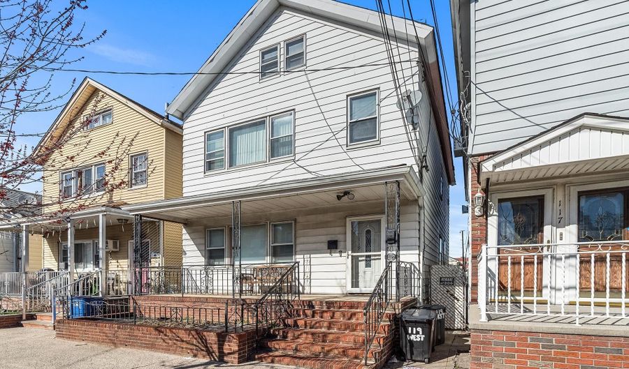 119 W 21ST St, Bayonne, NJ 07002 - 4 Beds, 2 Bath