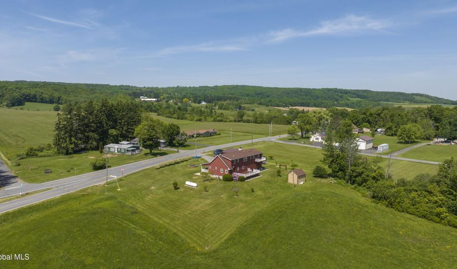 6663 State Highway 30, Amsterdam, NY 12010 - 5 Beds, 3 Bath