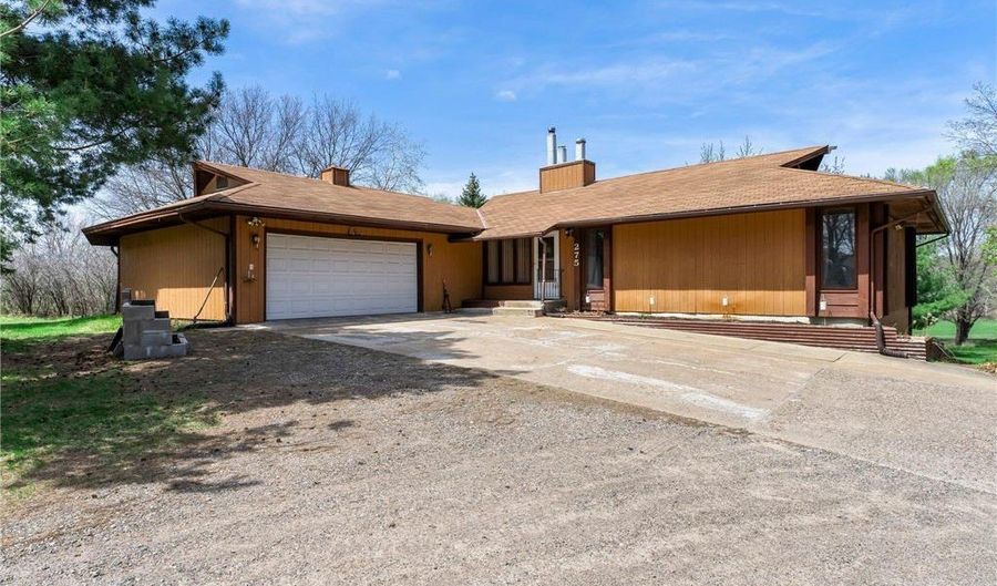 275 Andover Blvd NW, Andover, MN 55304 - 5 Beds, 3 Bath