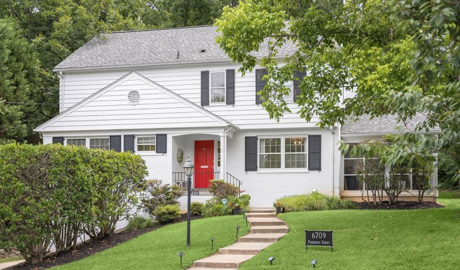6709 PEMBERTON St, Bethesda, MD 20817 - 4 Beds, 4 Bath
