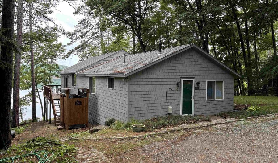 4 Hazlett Rd, Alton, NH 03810 - 2 Beds, 2 Bath