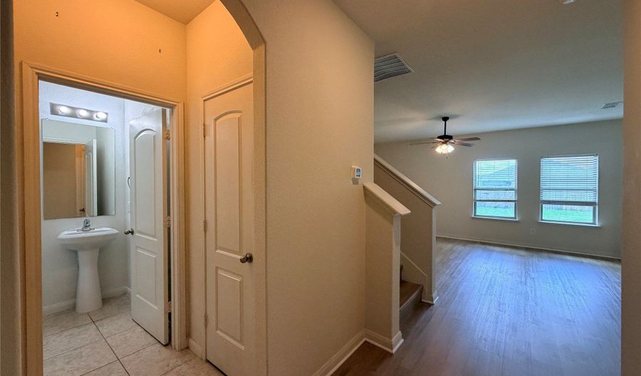 140 Collin St, Anna, TX 75409 - 3 Beds, 3 Bath