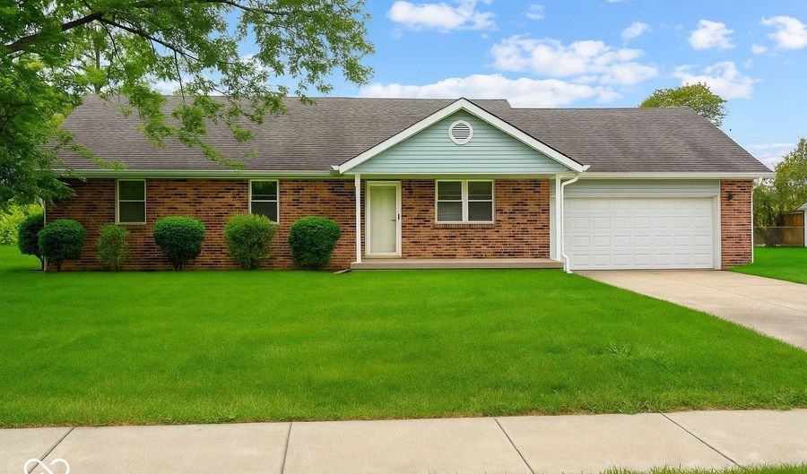374 S Baldwin St, Bargersville, IN 46106 - 3 Beds, 2 Bath