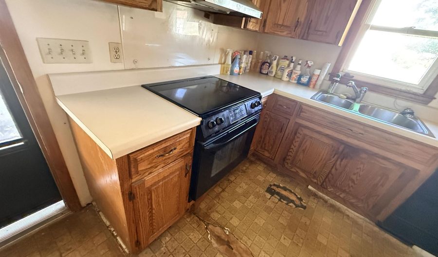3540 Parris Bridge Rd, Boiling Springs, SC 29316 - 3 Beds, 2 Bath