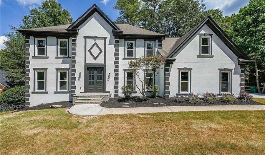 4531 Outer Bank, Peachtree Corners, GA 30092 - 8 Beds, 4 Bath