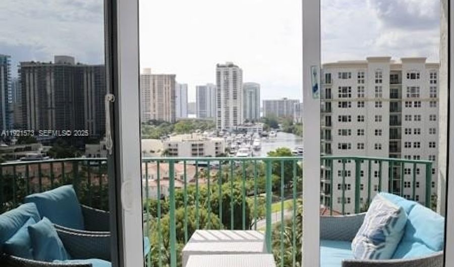 20000 E Country Club Dr 1207, Aventura, FL 33180 - 2 Beds, 2 Bath