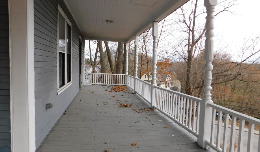 15 Western Promenade, Auburn, ME 04210 - 5 Beds, 0 Bath