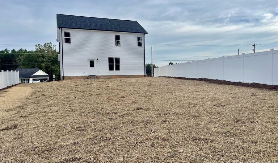 203 Prospect Church Rd, Albemarle, NC 28001 - 3 Beds, 3 Bath