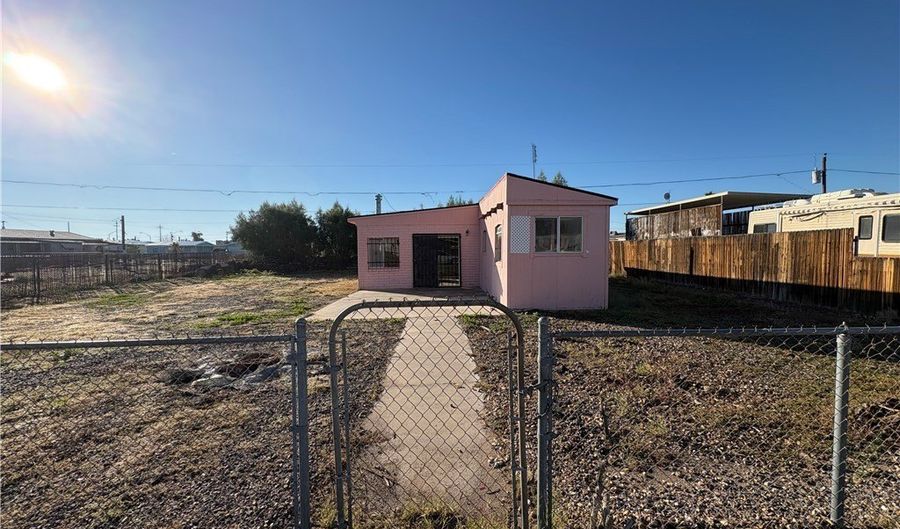 956 Coral Reef Dr, Bullhead City, AZ 86442 - 0 Beds, 0 Bath