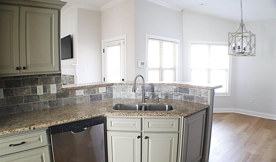 102 Willow Pl, Brandon, MS 39047 - 3 Beds, 2 Bath