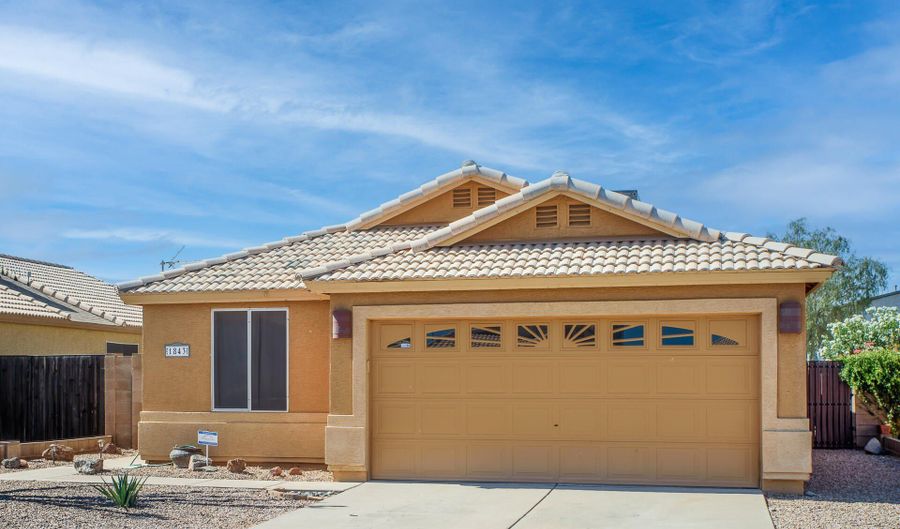 1843 W RENAISSANCE Ave, Apache Junction, AZ 85120 - 3 Beds, 2 Bath