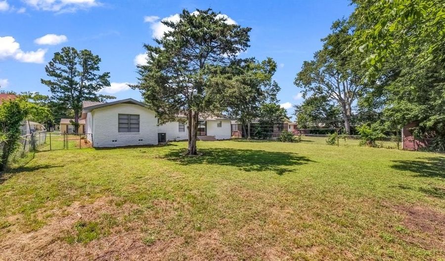 107 Rosedale Ave, Keene, TX 76059 - 3 Beds, 2 Bath