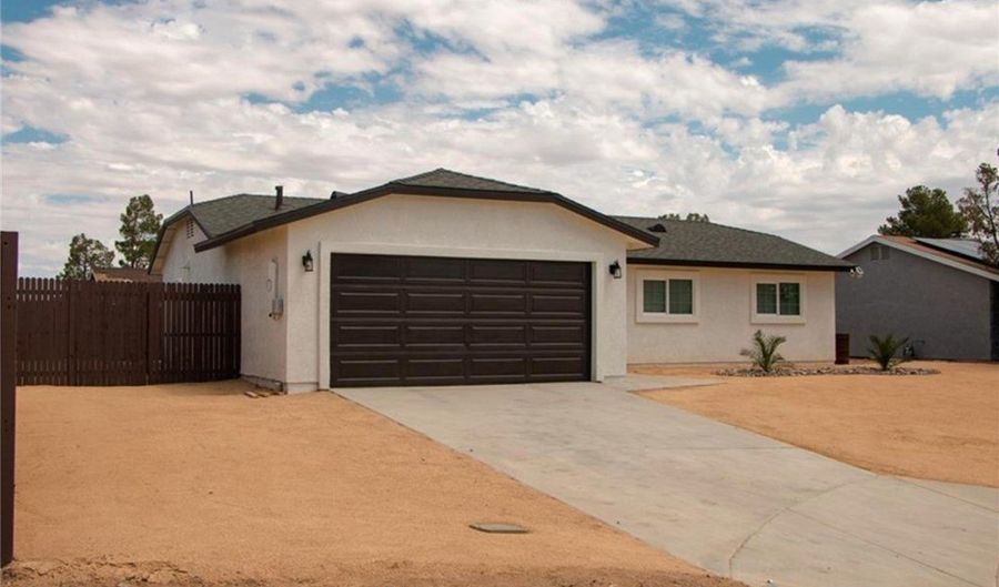 10400 Rodeo, Adelanto, CA 92301 - 3 Beds, 2 Bath