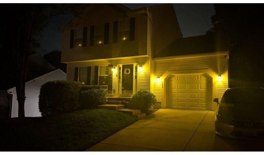 3202 LANHAM Dr, Abingdon, MD 21009 - 3 Beds, 4 Bath