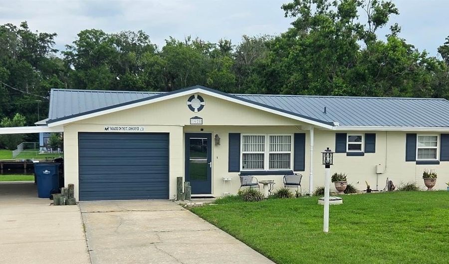 1628 PARADISE Ln, Astor, FL 32102 - 2 Beds, 2 Bath