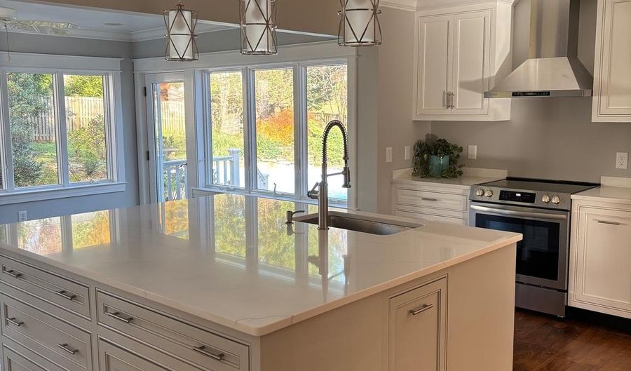 1860 LINDAMOOR Ln, Annapolis, MD 21401 - 4 Beds, 3 Bath